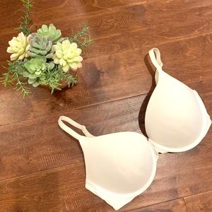 Victoria’s Secret Wear Everywhere Pink Push-up Bra